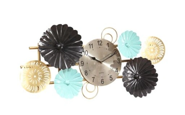 Decorative Metal Wal Clock - Free Size, Metal, Decorative, Pack of 1